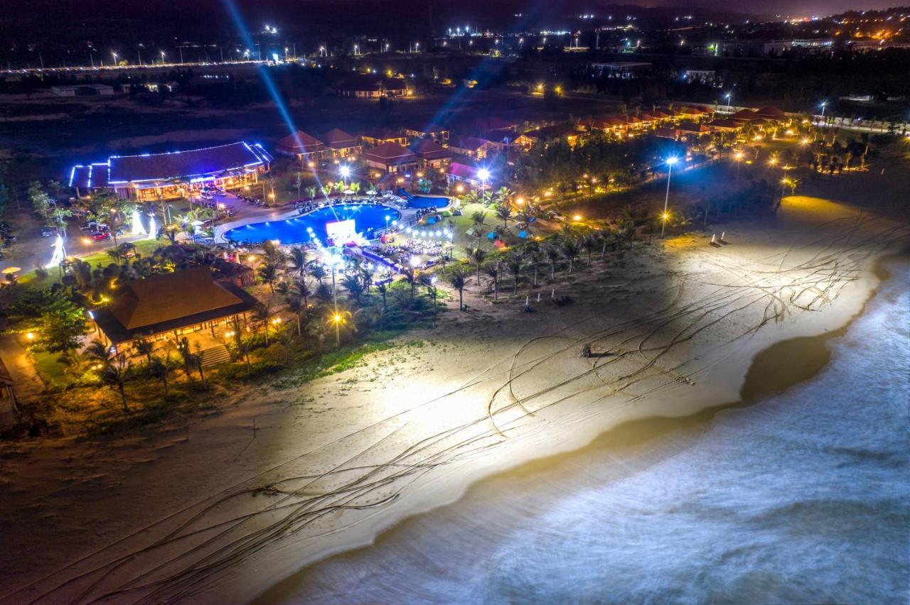 Sao Mai Beach Resort Туихоа Экстерьер фото