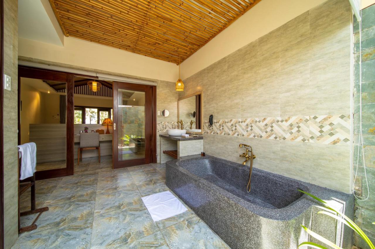 Sao Mai Beach Resort Туихоа Экстерьер фото